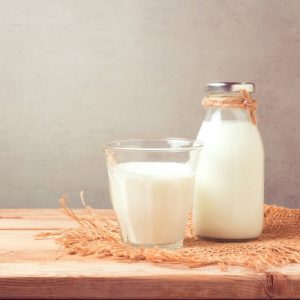Pickel und Akne durch Milch und Milchprodukte 